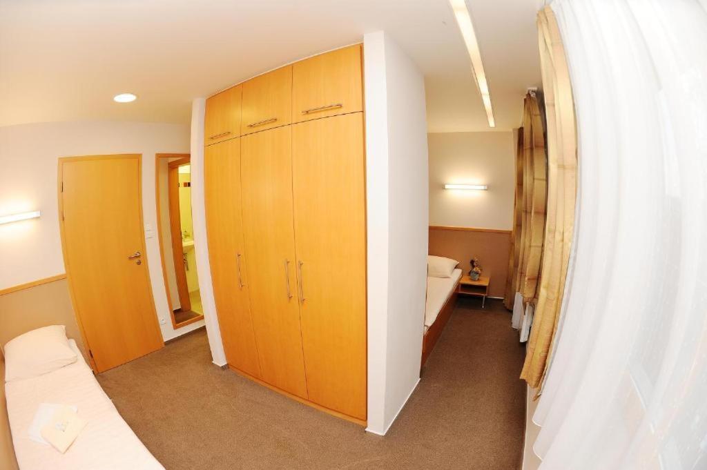 Pension Hogo Brno Exterior photo